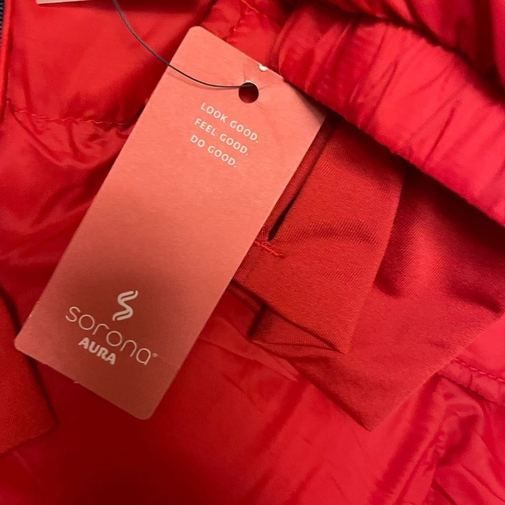 TOMMY HILFIGER red puffer winter jacket women’s XS / M NWT - Picture 3 of 12